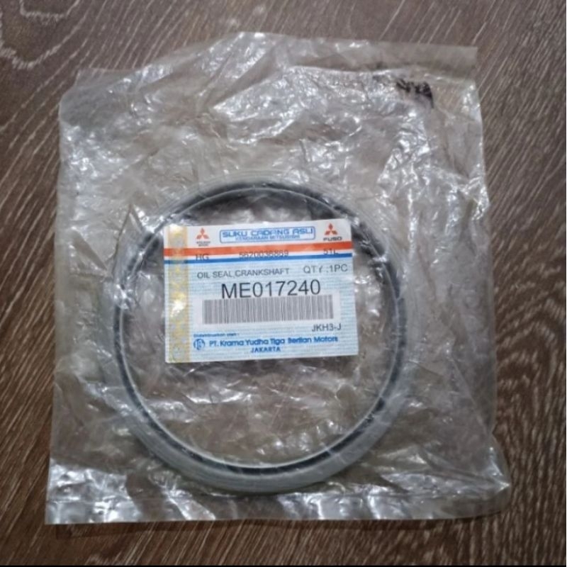 SEAL OLI SLINGER BELAKANG CANTER PS125 COLT DIESEL ME017240