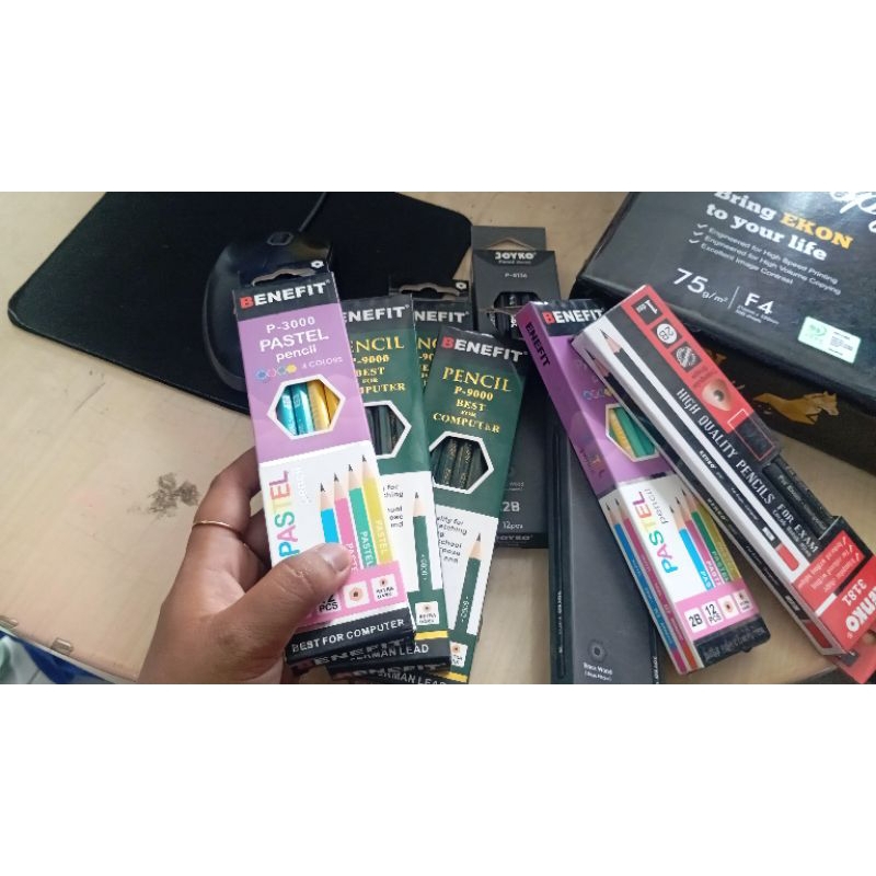 

pensil joiko p-88 1pak isi 12pc