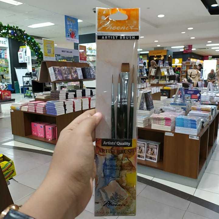 

GRAMEDIA KEDIRI - PHOENIX KUAS 4PCS/SET NYLON SHORT ROUND 1,4,3 FLAT 6