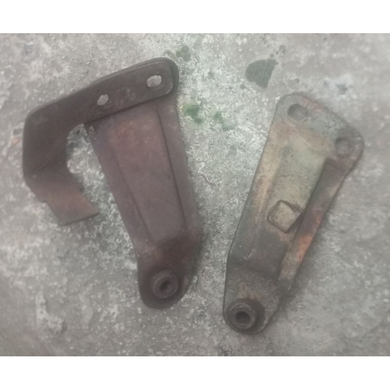 brekcet dudukan tebeng sayap kawasaki kaze r