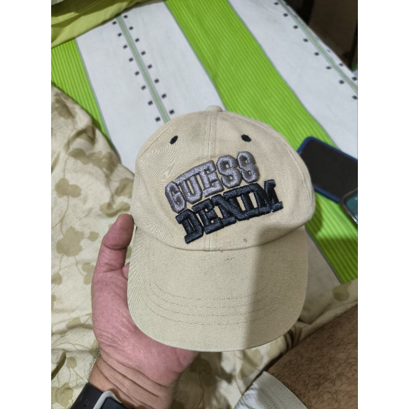 Topi Gues. Denim Autthenti. preloved