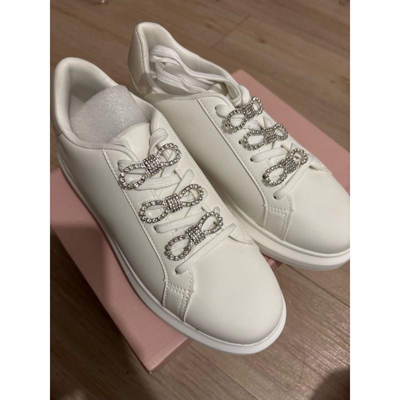 New Bellagio Sneakers White Andria 758 Sport Fashion Shoes New bukan preloved seperti Gosh