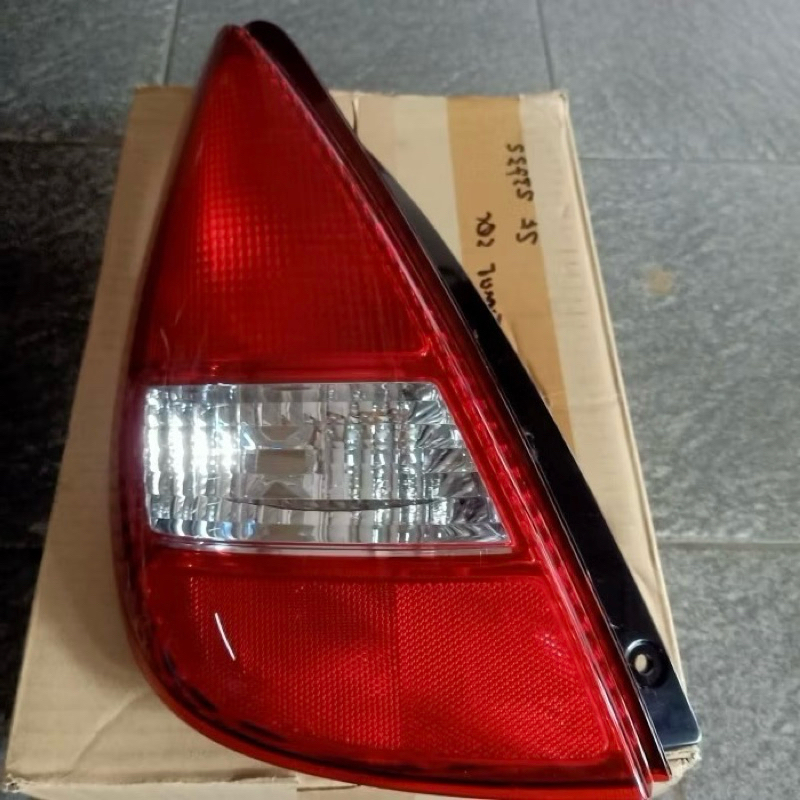 stoplamp aerio 2002 original
