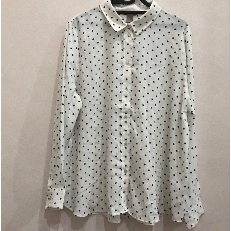kemeja polkadot plus size