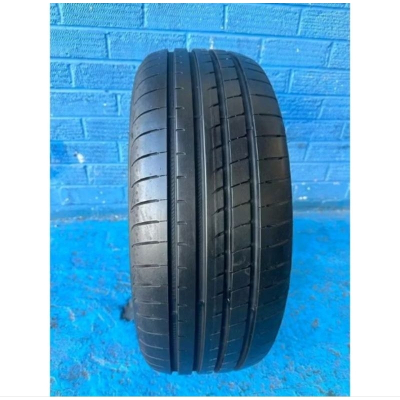 Ban Mobil Ring 18 215/45 18 second copotan