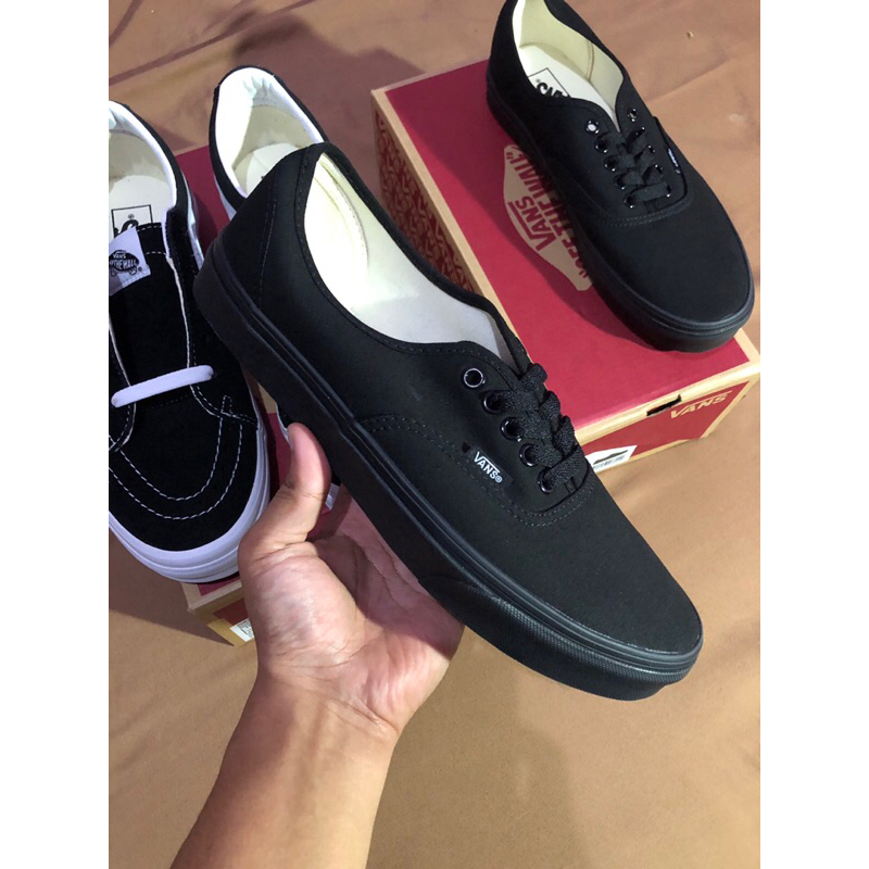 UNDERRETAIL VANS AUTHENTIC TRIPLE BLACK CLASSIC ORIGINAL PT NAVYA RESMI STORE