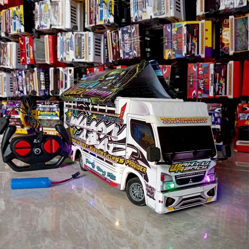 MINIATUR TRUK OLENG REMOTE CONTROL BATERAI CAS