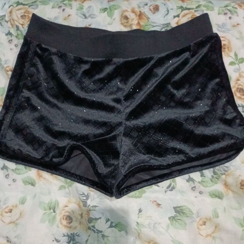 Preloved Hotpants Senam