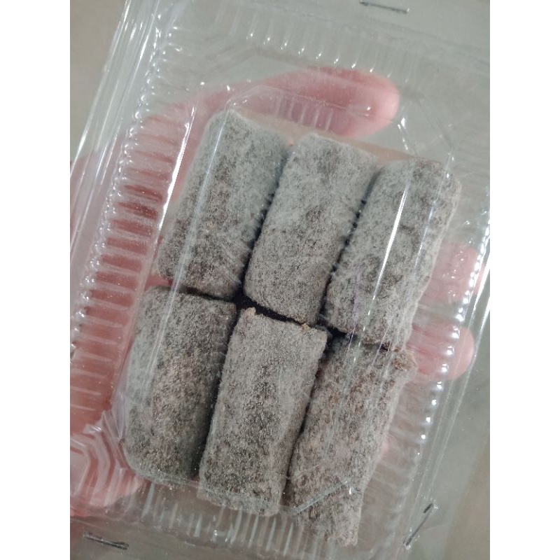 

Snack manis Ladu Ketan Mini