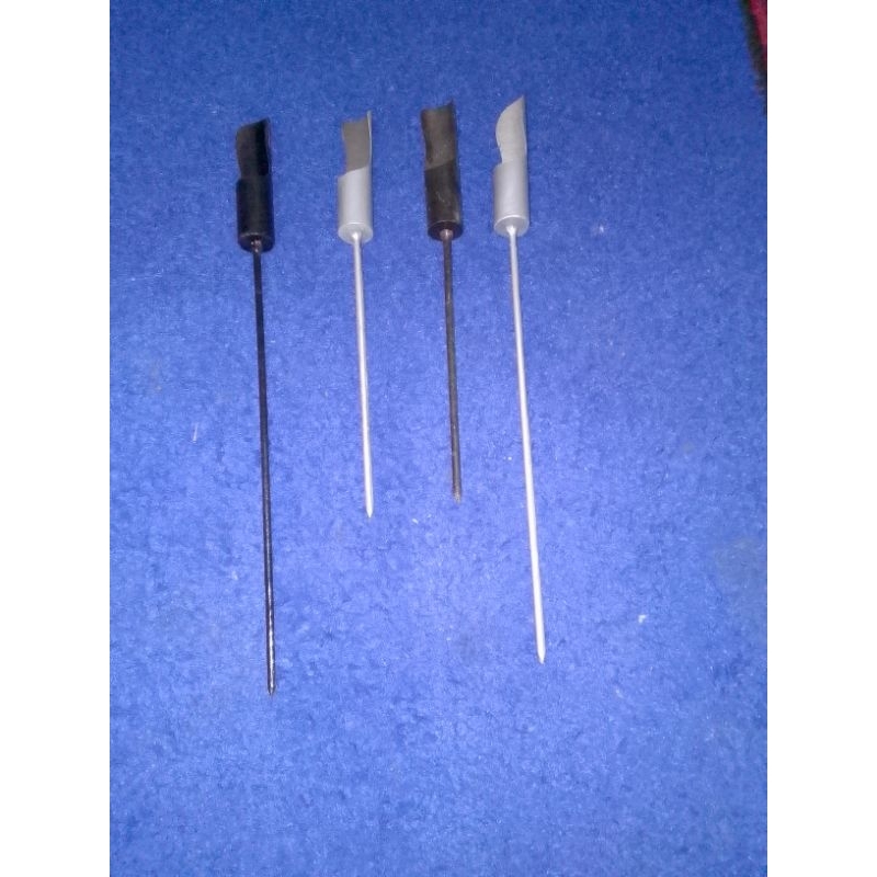 jagrak pancing tegak berdiri