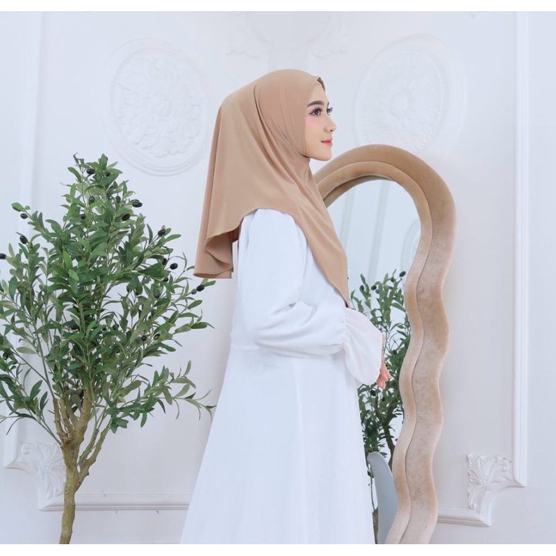 TIRTA-Daily hijab instan jilbab bergo malay size S jersey korea terbaru by Tirta collection
