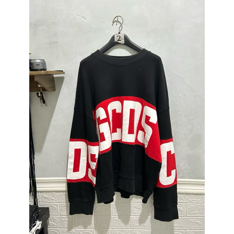 CREWNECK GCDS OVERSIZE SECOND ORIGINAL || second branded original thrifting || Hello_December