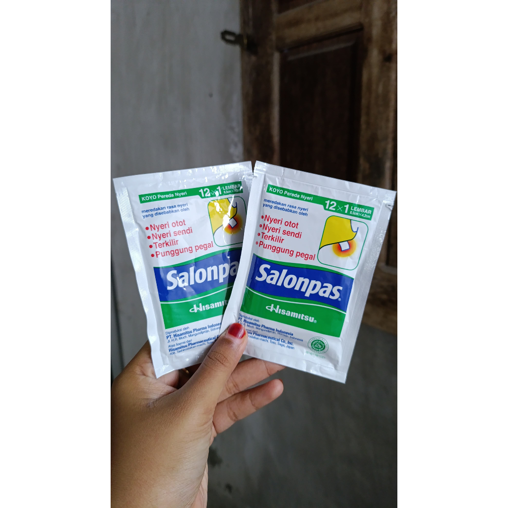 Koyo Pereda Nyeri Salonpas 12 Lembar