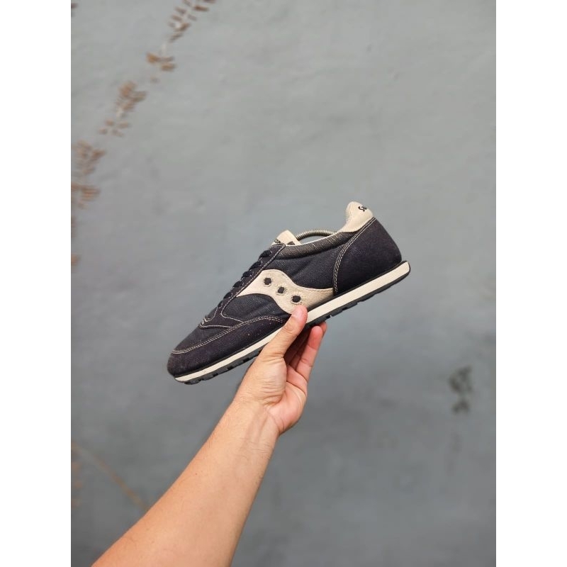 SEPATU CASUAL SNEAKERS SAUCONY JAZZ LOW PRO BLACK ORIGINAL