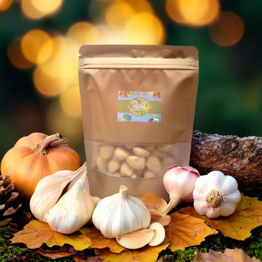 

Kripik Bawang Putih Utuh Garlic Chips 300 ml dan Kemasan Pouch