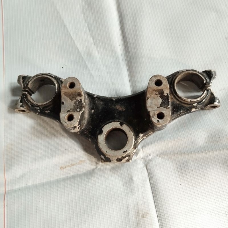 Segitiga T atas shock depan yamaha rx king cobra master king lama original