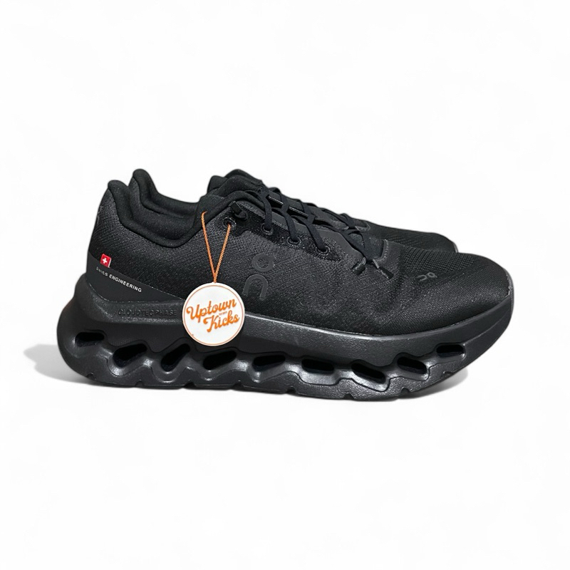 Sepatu Lari Pria On Running Cloudtilt Black Eclipse 3ME10100264 (100% original)