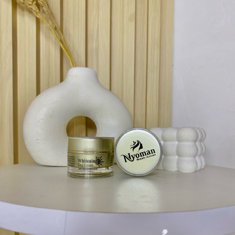 DAY CREAM GLOWING GOLD STRONG NYOMAN SKINCARE