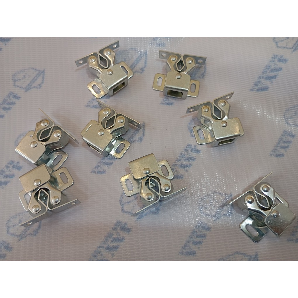 Capit Udang Jepit Pintu Lemari Jepit Udang Capitan Lemari Capit Klik Lemari