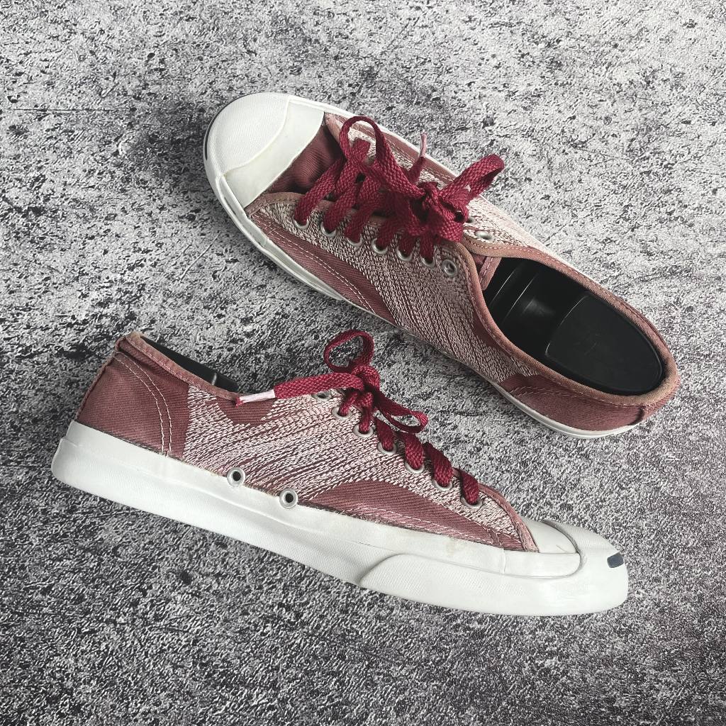 Sepatu Sneakers Converse - Size 42 sd 43 - Original - Second - Preloved