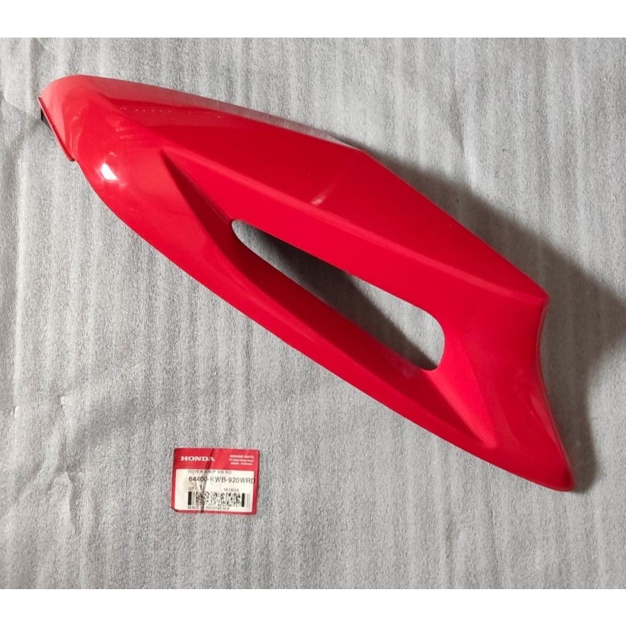 Cover Sayap Kanan Dalam Atas Merah - Blade Karbu 110 – 64400KWB920WRD