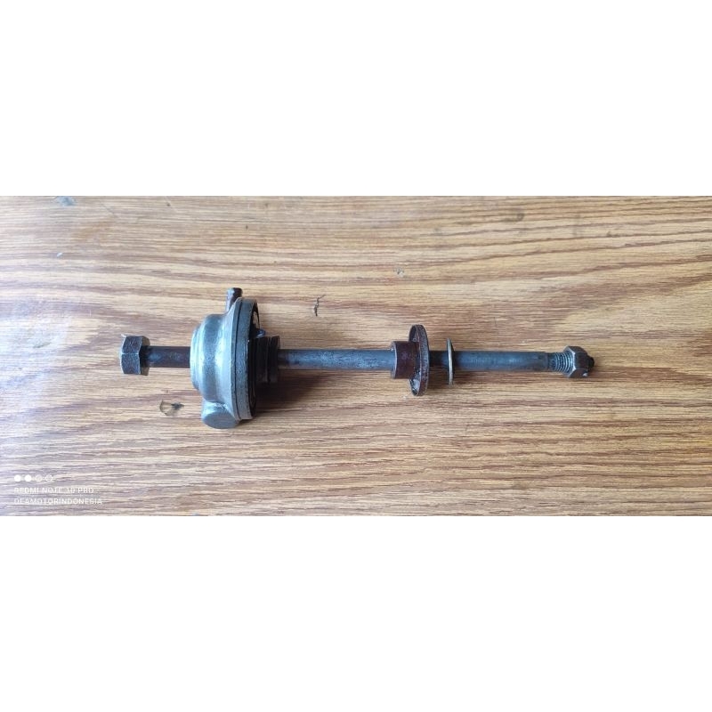 As roda depan Suzuki trs/gear box