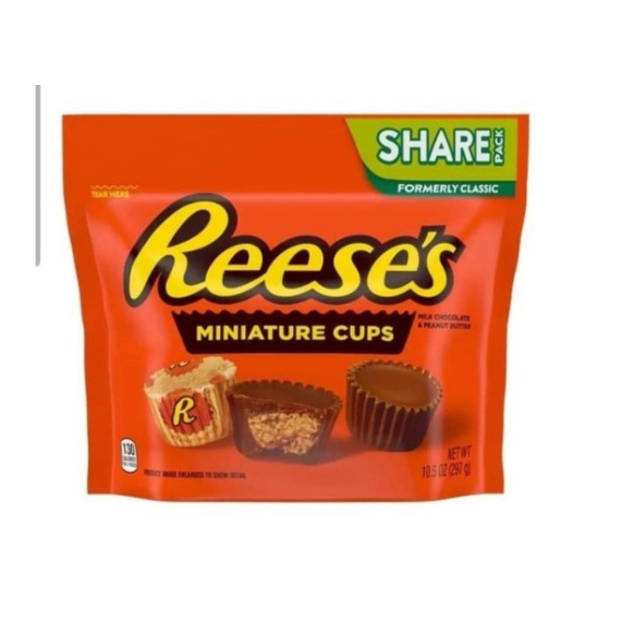 

REESES Miniature Cups Chocolate and Peanut Butter Share Pack