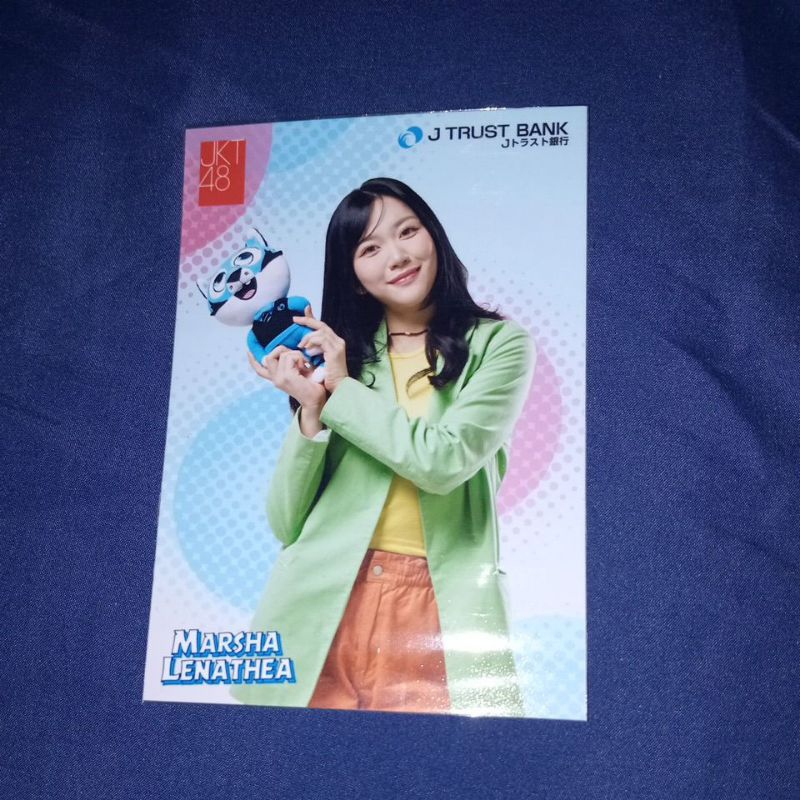Photopack Marsha Jtrust Bank