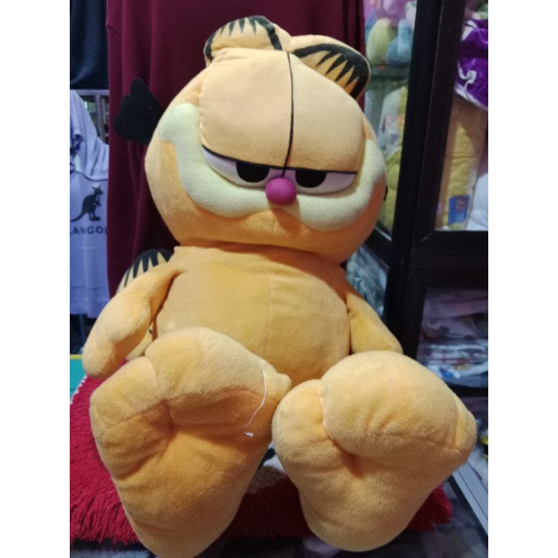BONEKA GARFIELD