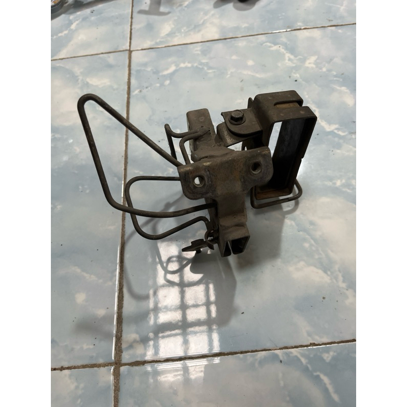 breket tameng depan mx old