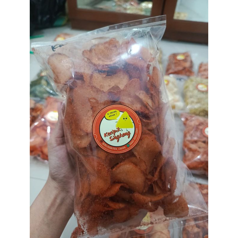 

Keripik Singkong Pedas Kari