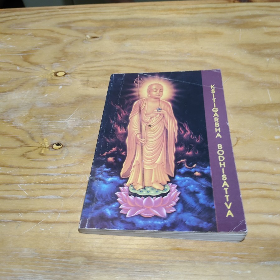 Buku Ksitigarbha Bodhisattva