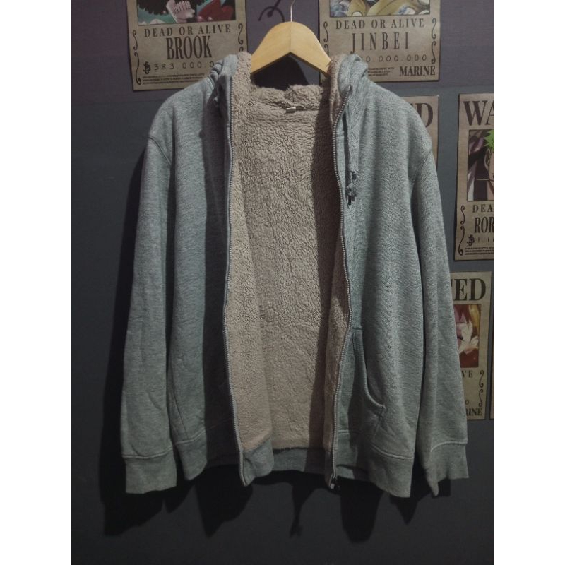 Borongan Sherpa Uniqlo