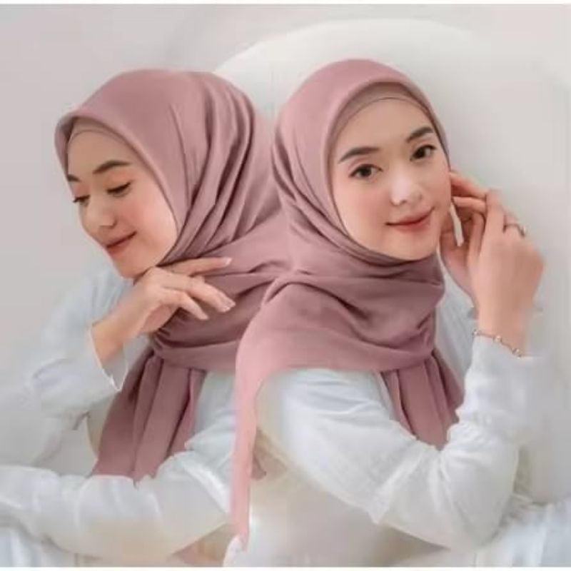 Bella Square Premium POLYCOTTON 40++ warna