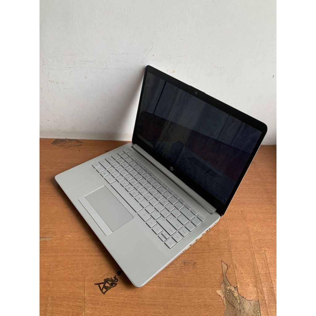 Laptop Murah HP 14 Series AMD A4-9125 RAM 8 SSD 256