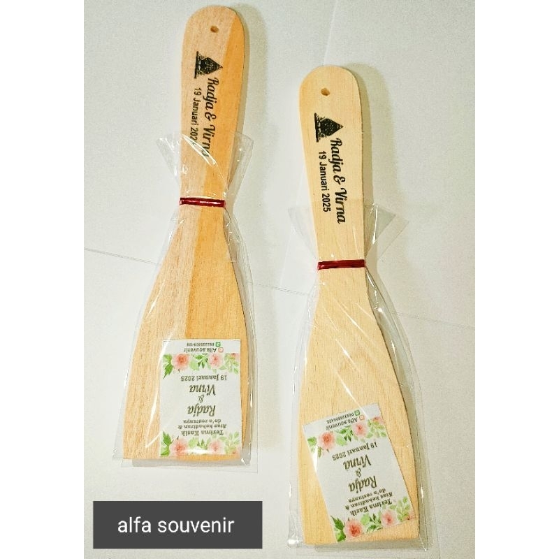 souvenir pernikahan centong solet