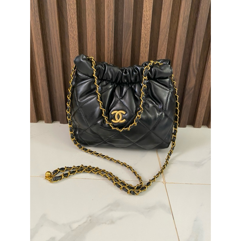 TAS SELEMPANG WANITA SERUT HITAM KULIT