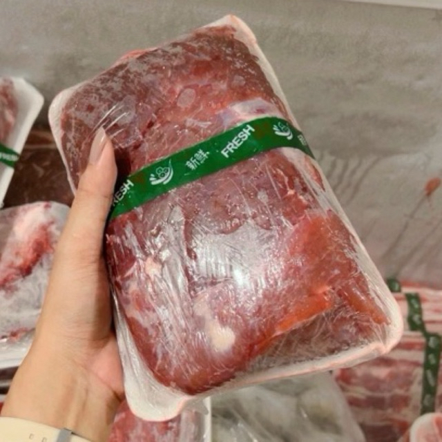 

DAGING SAPI PAHA 1Kg FROZEN