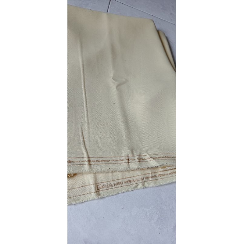 kain satpam Gaia Neo premium