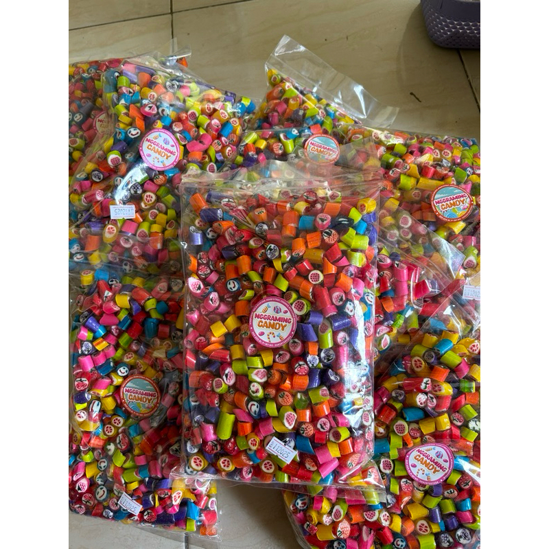 

STICKY permen karakter 1 kg termurah