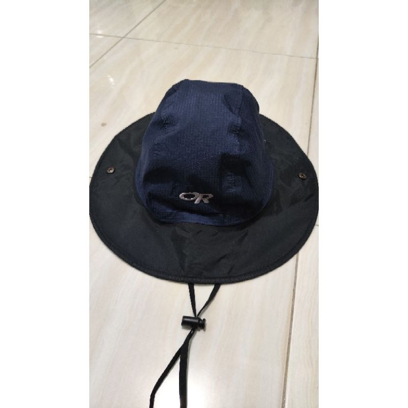 Topi Rimba Outdoor Research