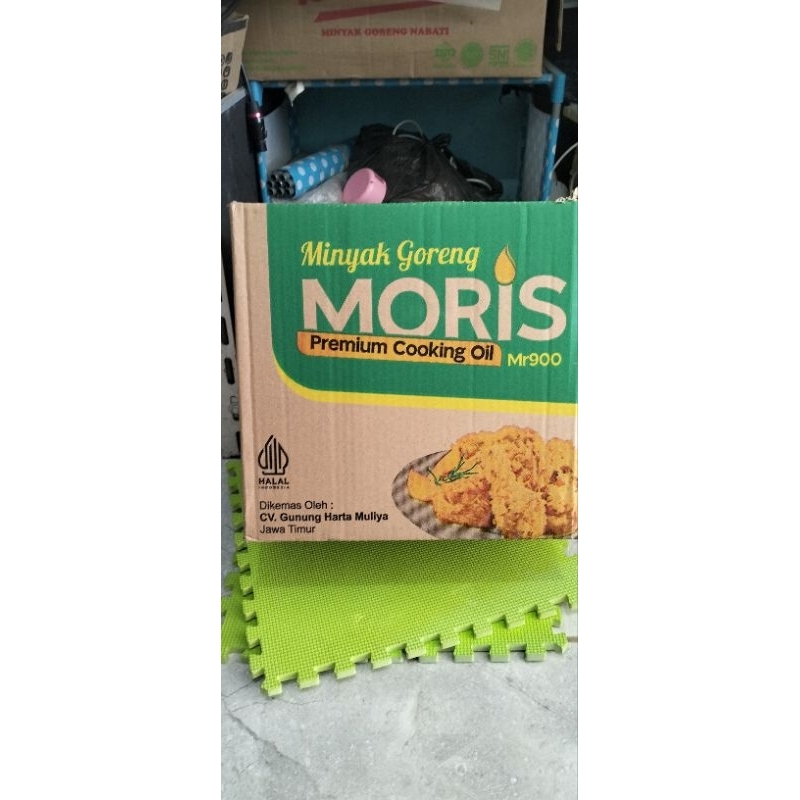 

1 Karton isi 12 Botol Minyak Goreng Moris / Devia Mr900 & Sanky S900