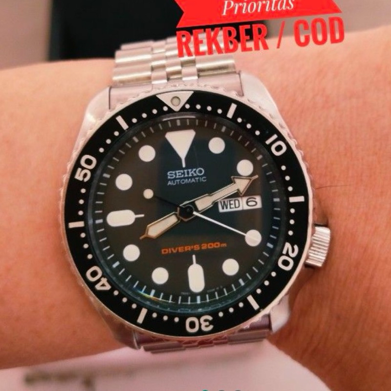 Seiko SKX007 SKX007K1 Bond 007 Diver Legend 200m Automatic Original