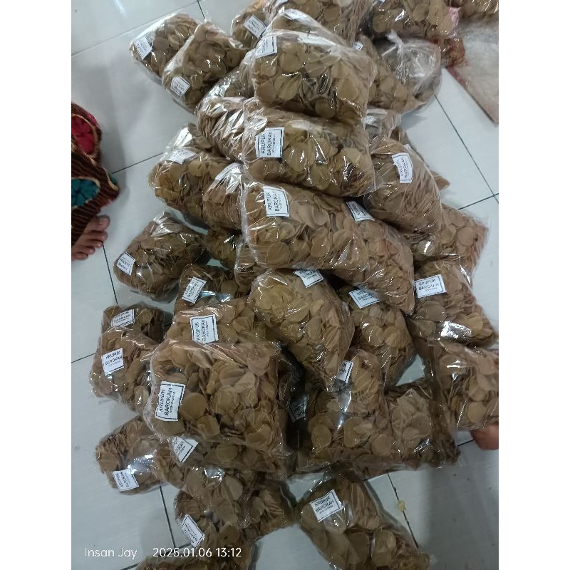 

kerupuk bawang,kerupuk coklat,kerupuk homemade,kerupuk paket usaha