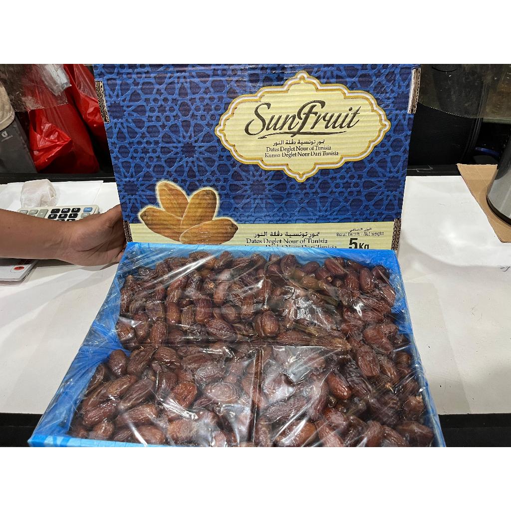 

Kurma Sunfruit Original Premium 5 KG Oleh oleh Haji dan Umroh