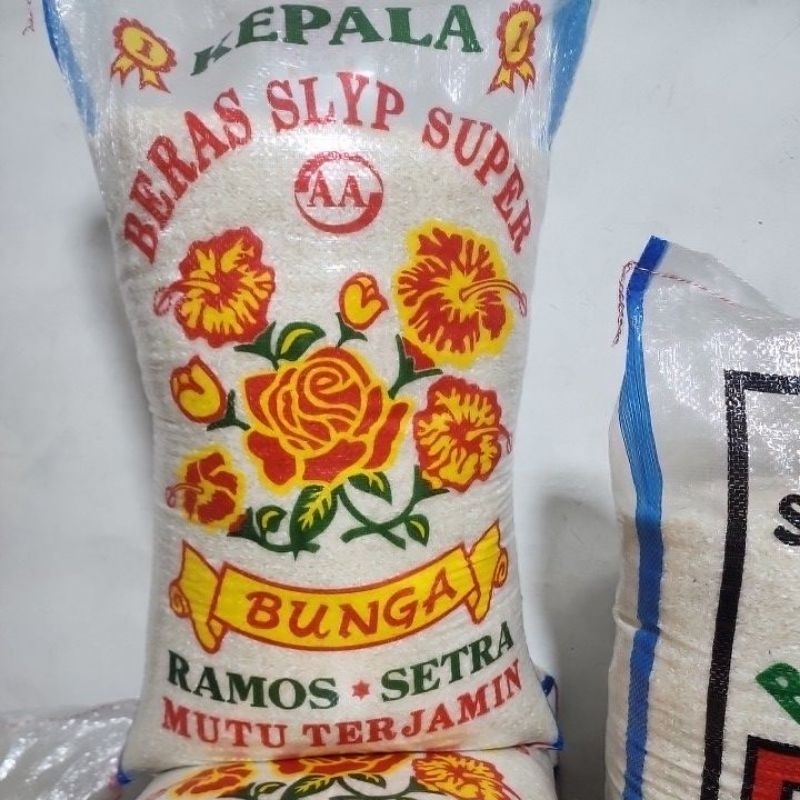 

BERAS RAMOS CAP BUNGA 10 LITER. PULEN SEDANG. .