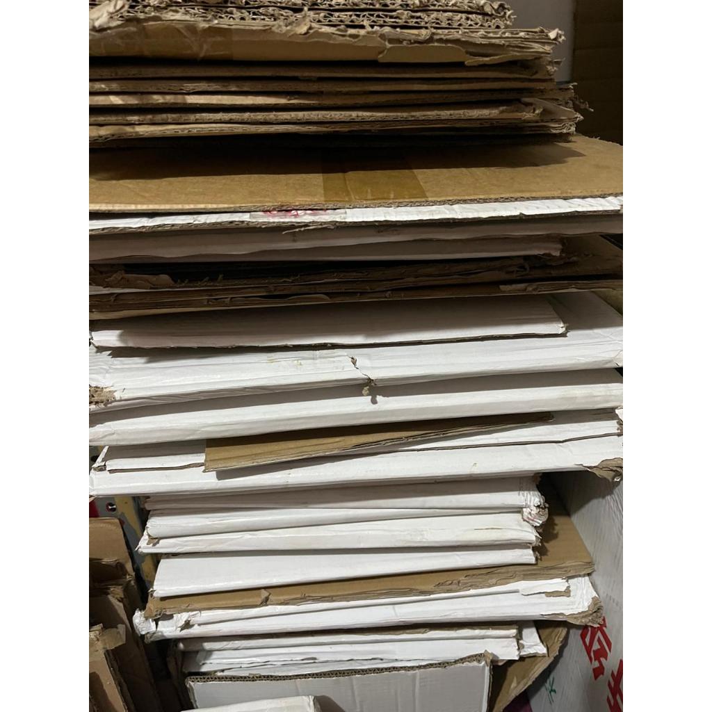 

PACKING KARDUS BEKAS Untuk Tambahan KEAMANAN PRODUK