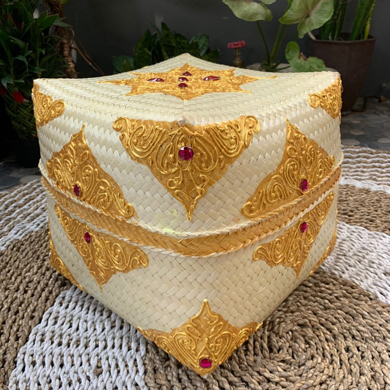 Keben ukir prada bahan kulit bambu