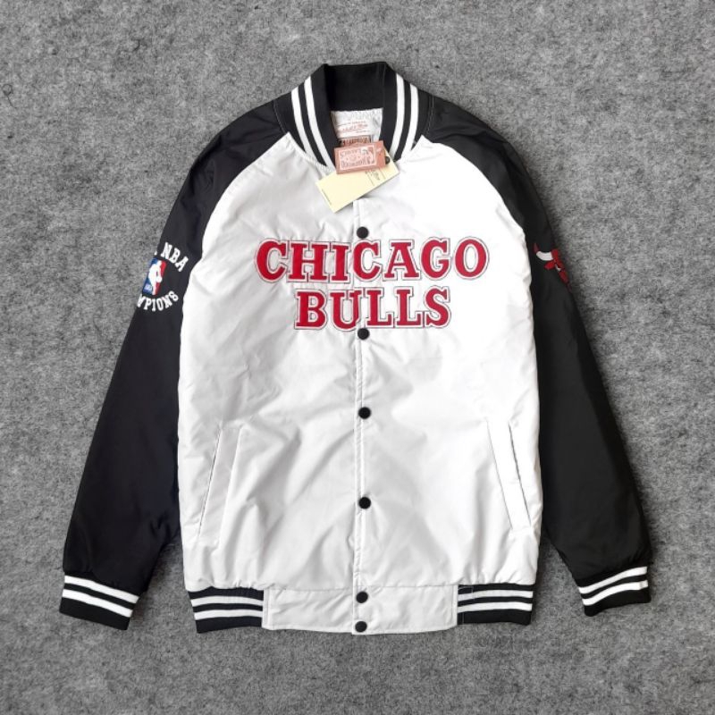 Jaket Varsity Chicago Bulls Jaket Baseball Chicago Bulls Jaket Bomber Chicago Bulls
