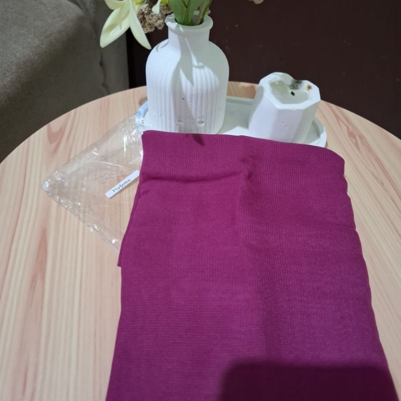 KrudungBellaSquare-MAGENTA